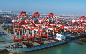 Port logistics and the modern information technology